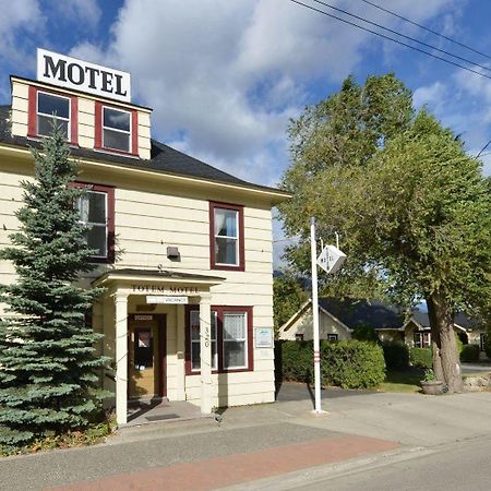 Totem Motel Lytton Bagian luar foto